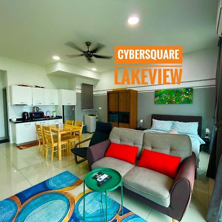 Cybersquare Lakeview With Netflix And Disney Hotstar サイバージャヤ エクステリア 写真