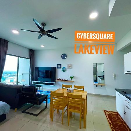 Cybersquare Lakeview With Netflix And Disney Hotstar サイバージャヤ エクステリア 写真