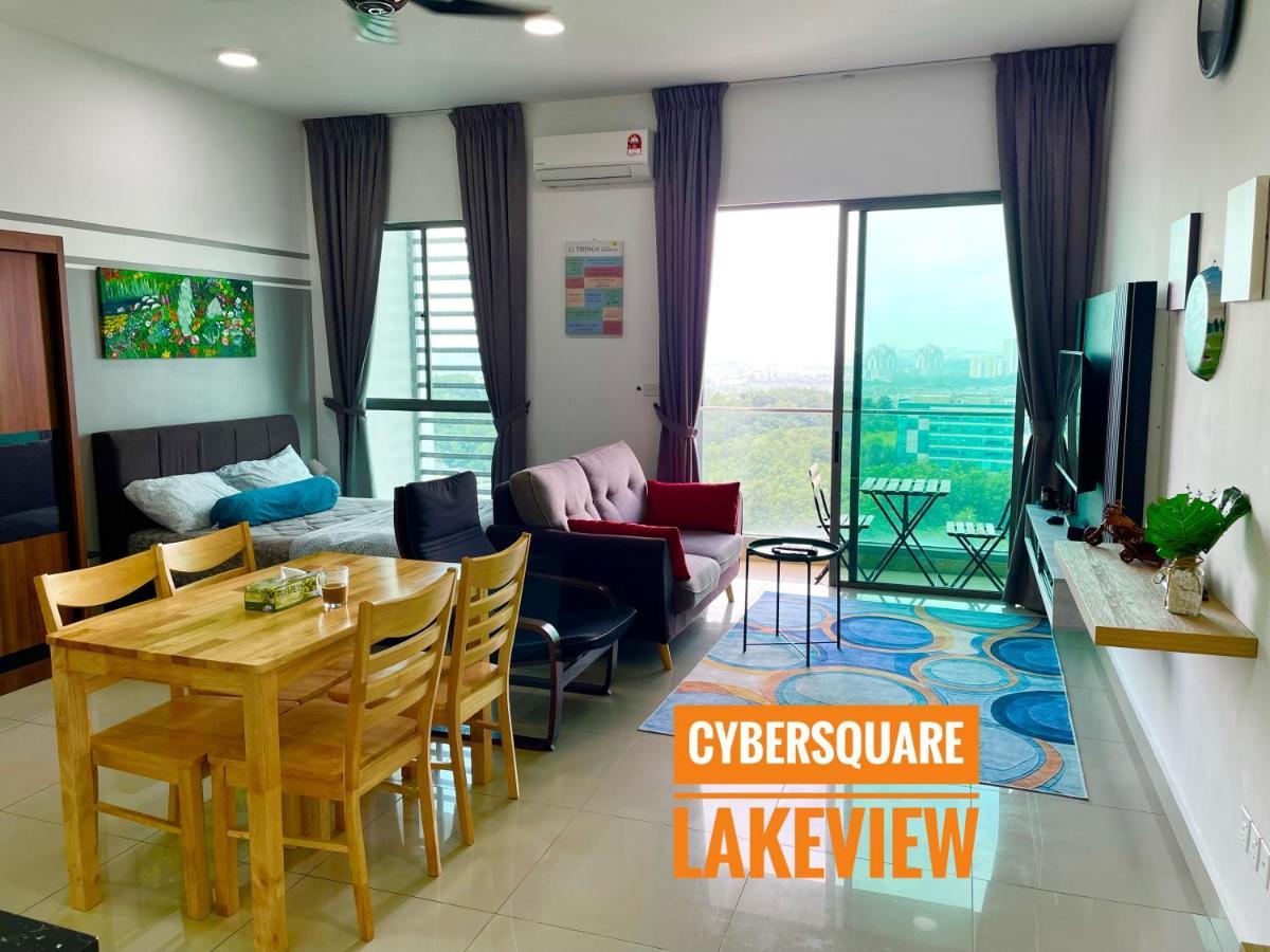 Cybersquare Lakeview With Netflix And Disney Hotstar サイバージャヤ エクステリア 写真