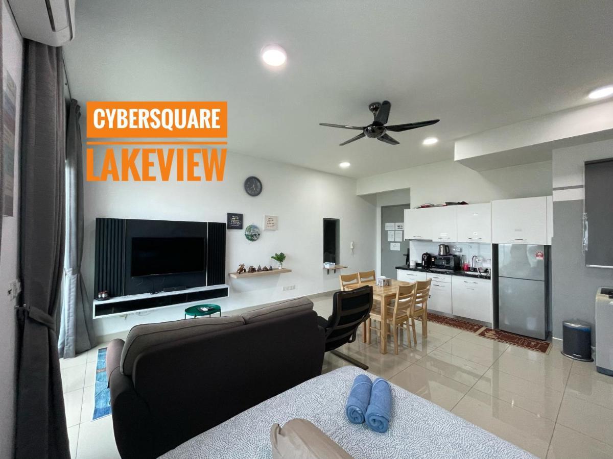 Cybersquare Lakeview With Netflix And Disney Hotstar サイバージャヤ エクステリア 写真