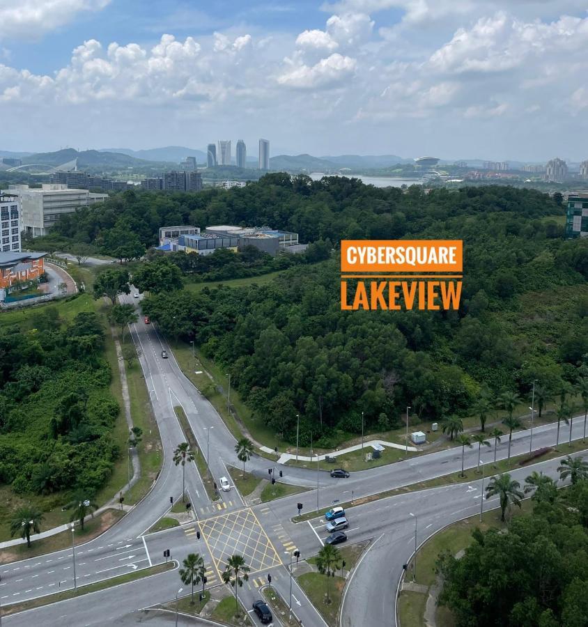 Cybersquare Lakeview With Netflix And Disney Hotstar サイバージャヤ エクステリア 写真